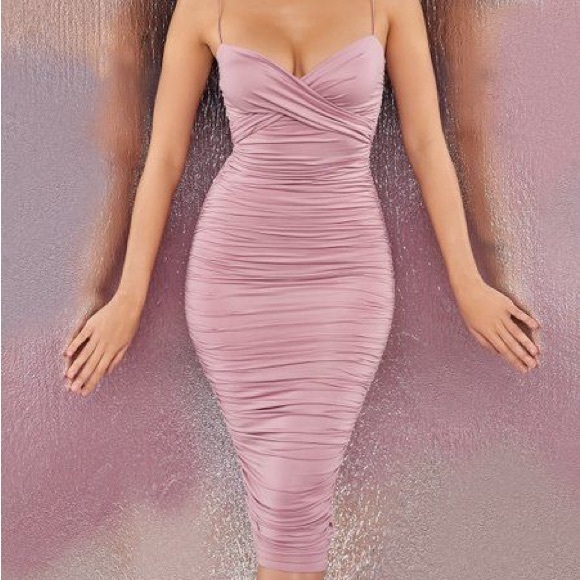 Oh Polly Dresses & Skirts - Pale pinkish/purple ruched bodycon midi dress from OhPolly size US 4. Worn once